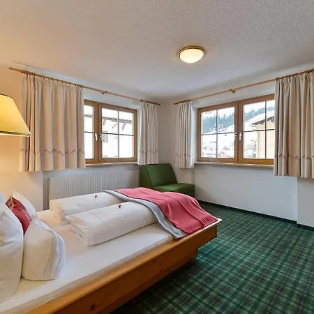 Fuermesli Appartements Lech am Arlberg Room photo