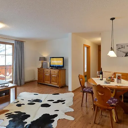 Fuermesli Appartements Lech am Arlberg Room photo