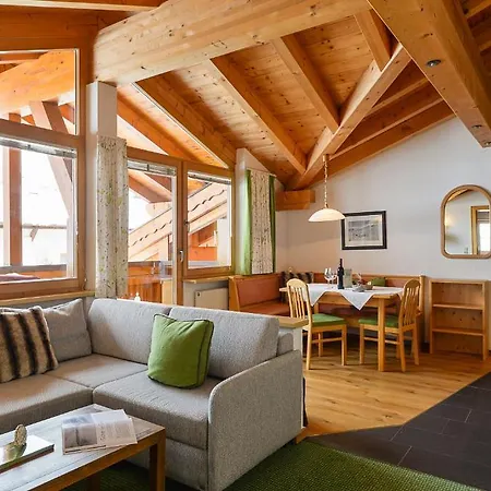 Fuermesli Appartements Lech am Arlberg Room photo
